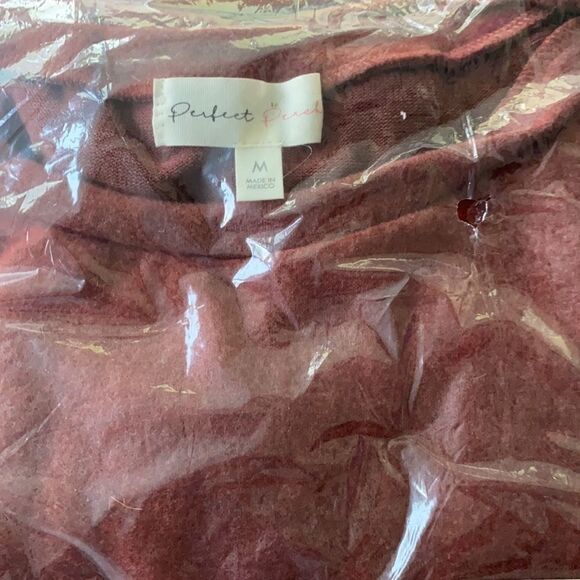 Brick Top And Shorts Lounge Set With Self Tie - Picture 5 of 6